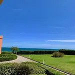 T2 Climatisé, Piscine, Parking, à 30m De La Mer, Pour 5 Pers, Terrasse Orientée Sud - Fr-1-607-100 Apartamento Agde
