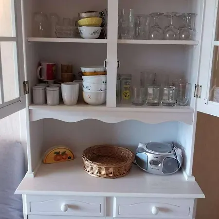 T2 Climatise Avec Piscine Et Parking A 20m De La Mer, Pour 5 Pers - Fr-1-607-100 Apartment