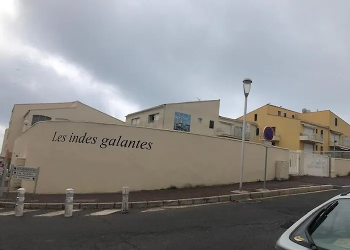 T2 Climatise Avec Piscine Et Parking A 20m De La Mer, Pour 5 Pers - Fr-1-607-100 شقة