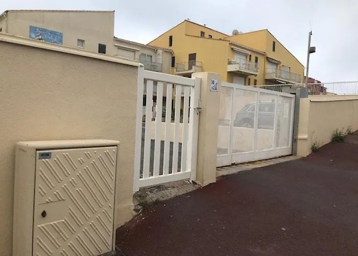 T2 Climatise Avec Piscine Et Parking A 20m De La Mer, Pour 5 Pers - Fr-1-607-100 شقة