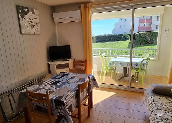 T2 Climatise Avec Piscine Et Parking A 20m De La Mer, Pour 5 Pers - Fr-1-607-100 شقة *